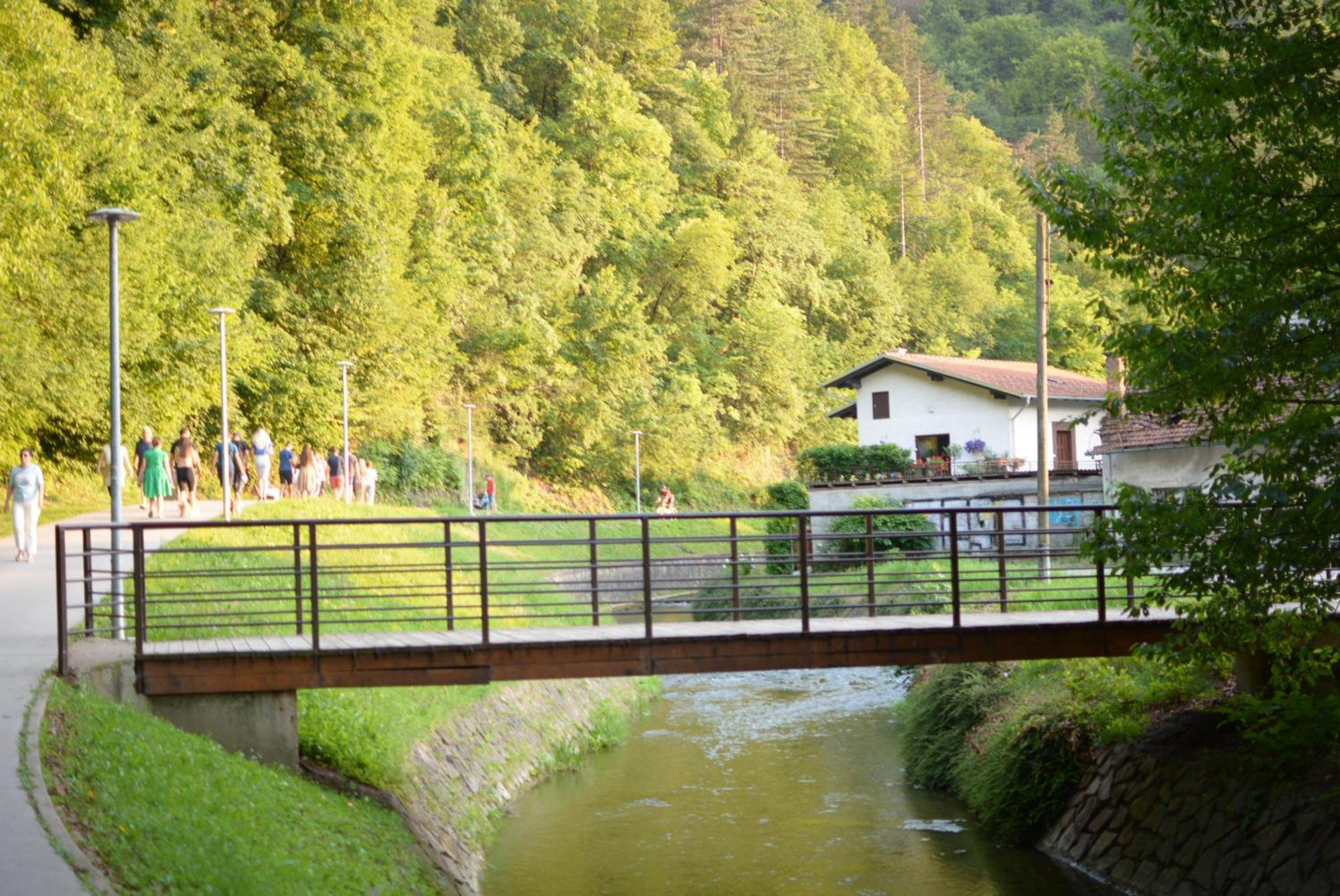 Studio Apartment Old Town Castle Samobor Bagian luar foto